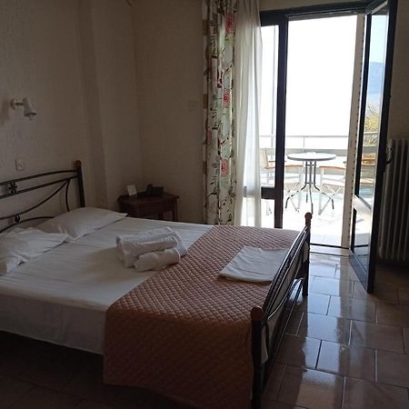 Olga Hotel Agios Konstantinos  Buitenkant foto