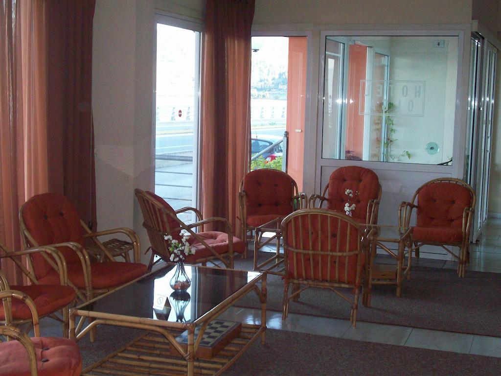 Olga Hotel Agios Konstantinos  Buitenkant foto